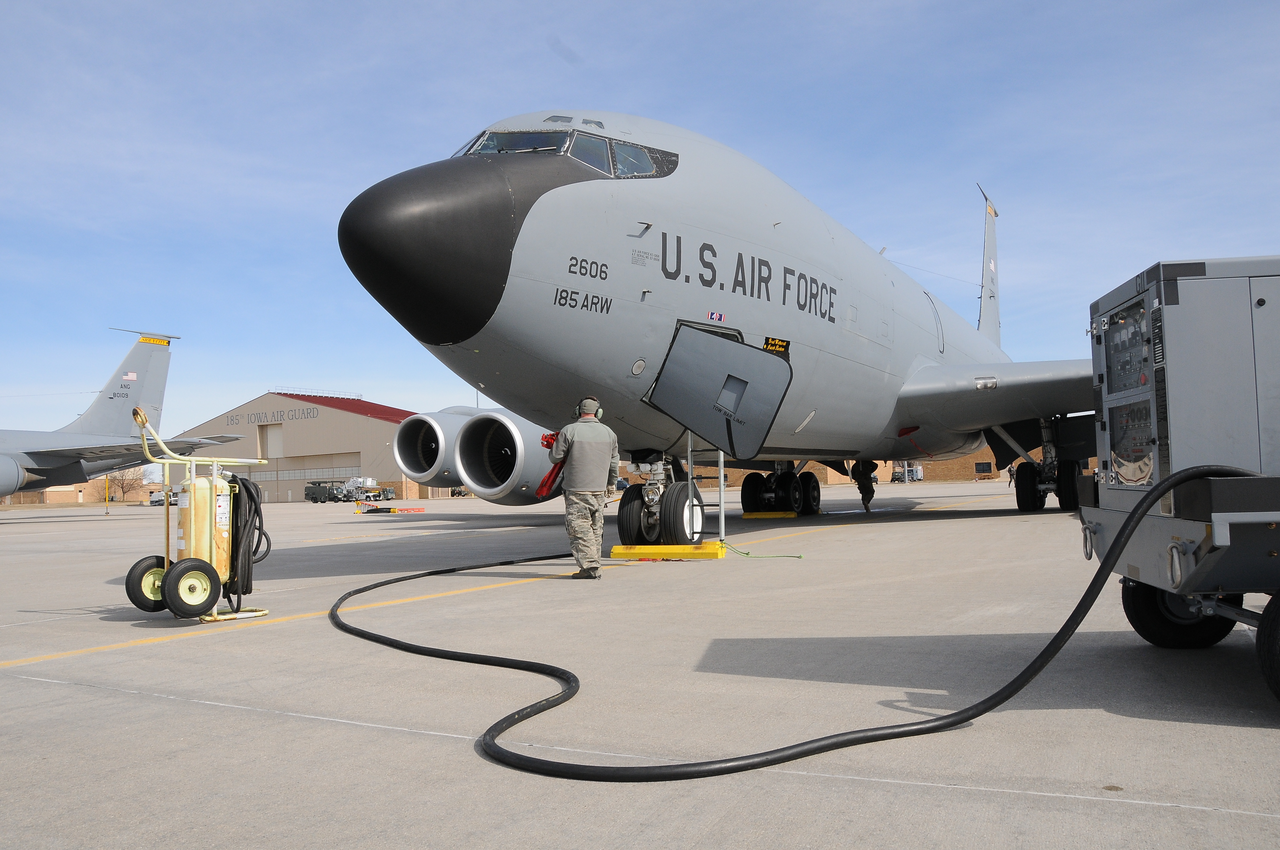 Quick Reference Handbook Helps Crews Diagnose In-Flight Emergencies | GTRI