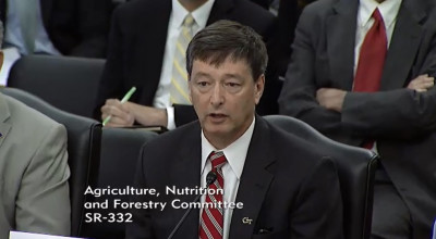 Gary McMurray testifying before the Senate Committee on Agricultural, Nutrition and Forestry 